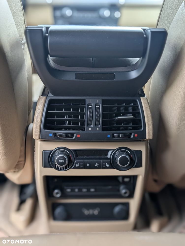 BMW X5 3.0sd xDrive - 34