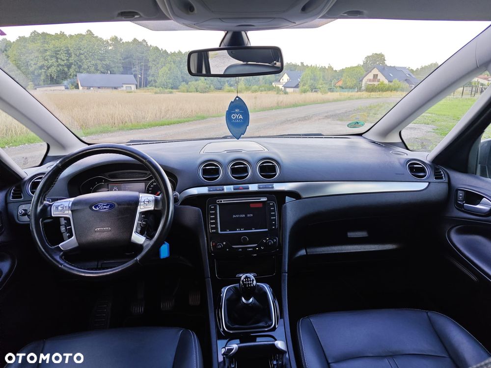 Ford S-Max - 18