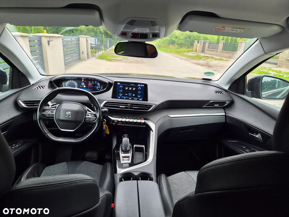 Peugeot 3008 2019 photo 4