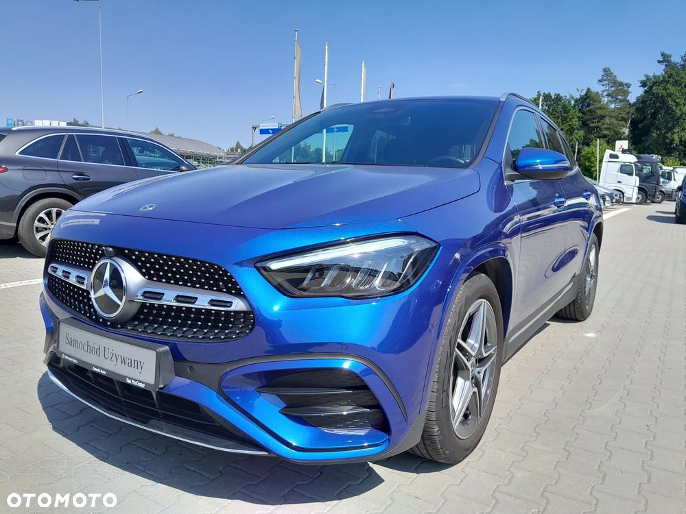 Mercedes-Benz GLA 200 AMG Line - 1