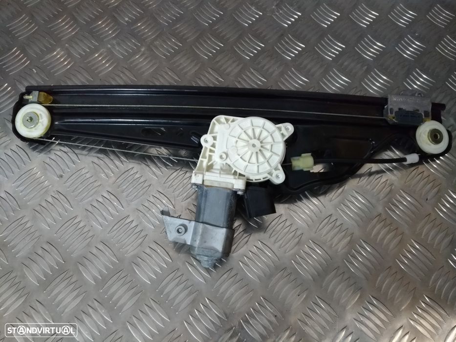 Elevador Electrico Confort Porta Traseira BMW Serie 5 E60 / E61 - 1