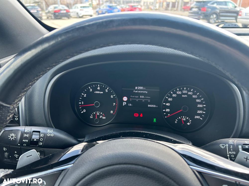 Kia Sportage 1.6 T-GDI 7DCT 4x4 GT Line - 28