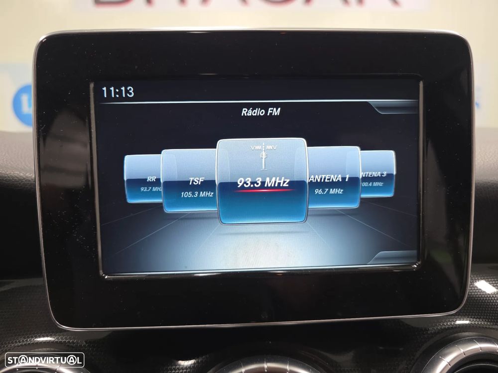 Mercedes-Benz CLA 180 d Shooting Brake Urban - 53