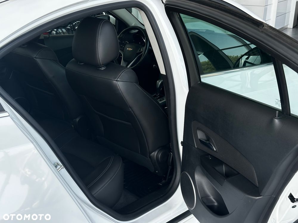Chevrolet Cruze - 21
