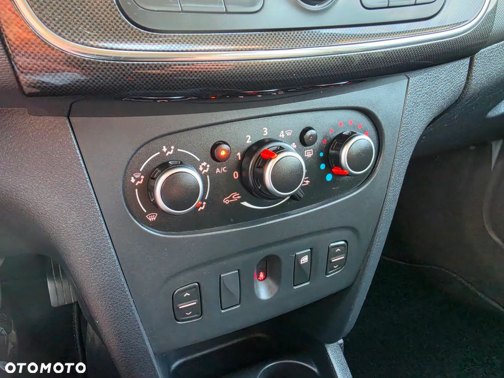 Dacia Sandero SCe 75 Essentiel - 14