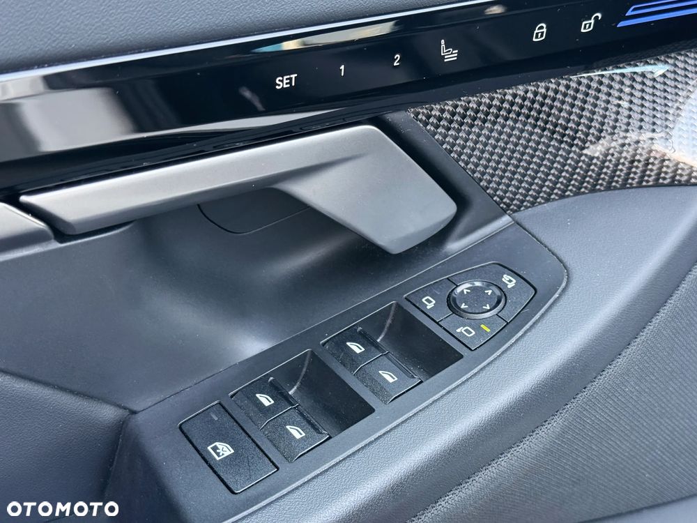 BMW Seria 5 520d - 27