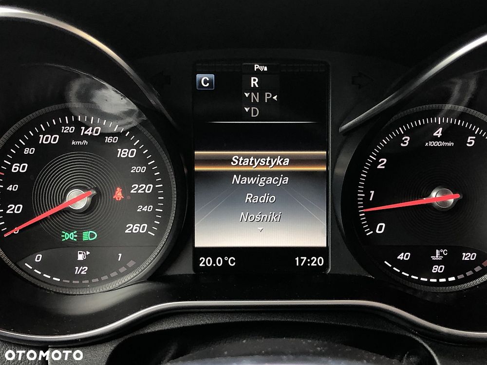 Mercedes-Benz Klasa C 250 7G-TRONIC AMG Line - 22