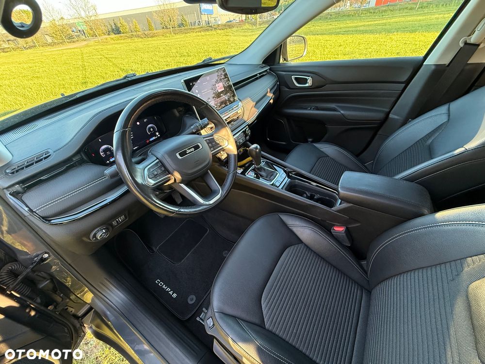 Jeep Compass 1.5 T4 mHEV Night Eagle FWD S&S DCT - 34
