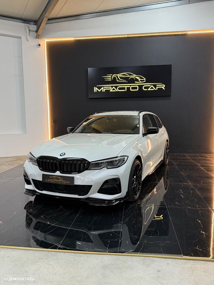 BMW 330 e Touring Pack M Auto - 3