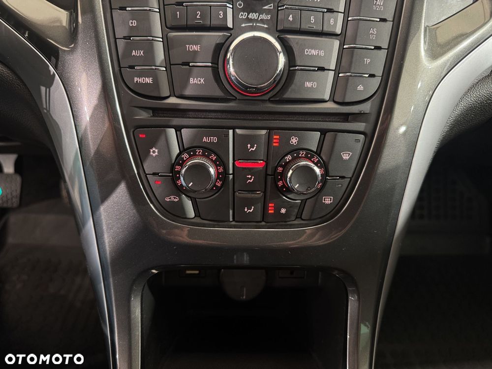 Opel Astra - 20