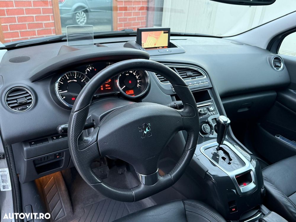 Peugeot 5008 155 THP Automatik Active - 13