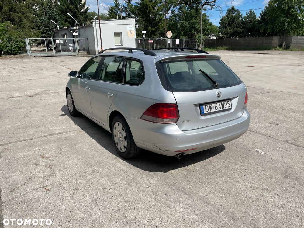 Volkswagen Golf 1.6 TDI BMT Comfortline - 4