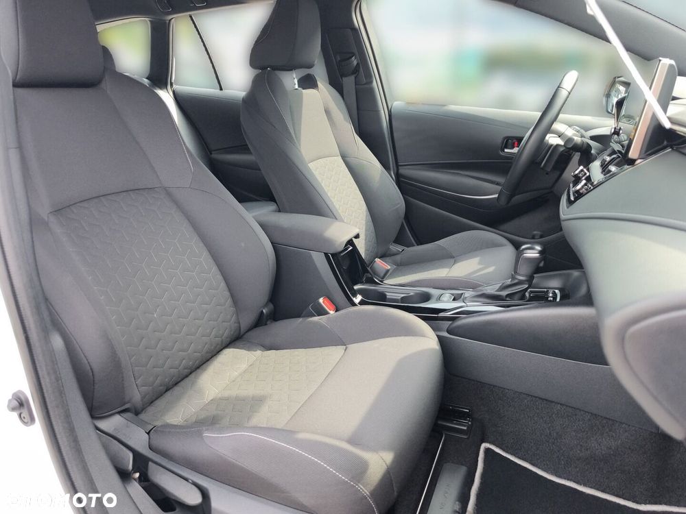 Toyota Corolla 2.0 Hybrid Comfort - 10