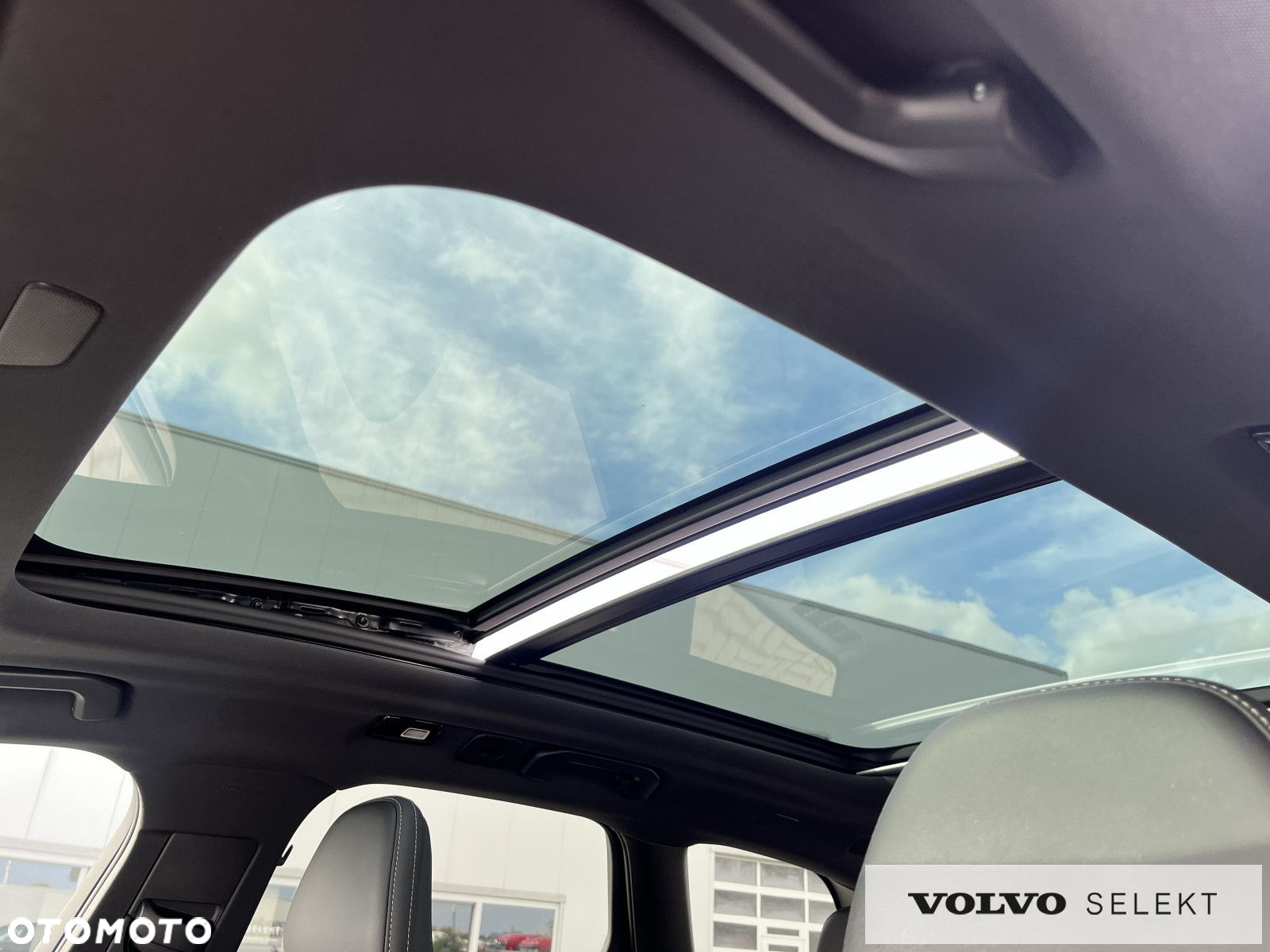 Volvo XC 60 - 30