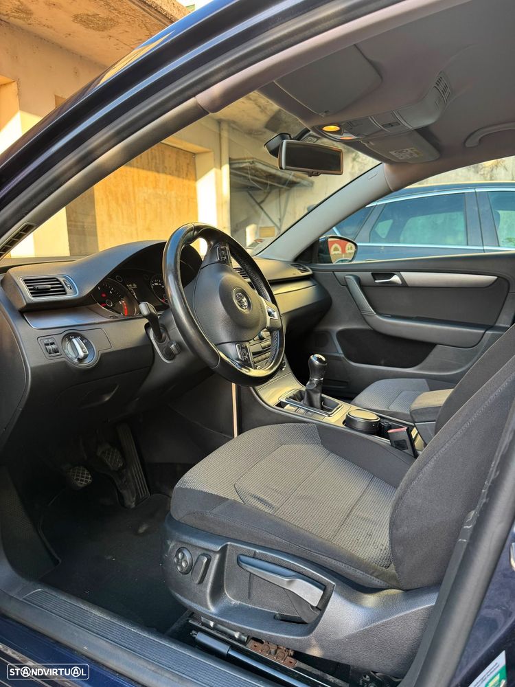 VW Passat Variant 1.6 TDI Confortline - 11