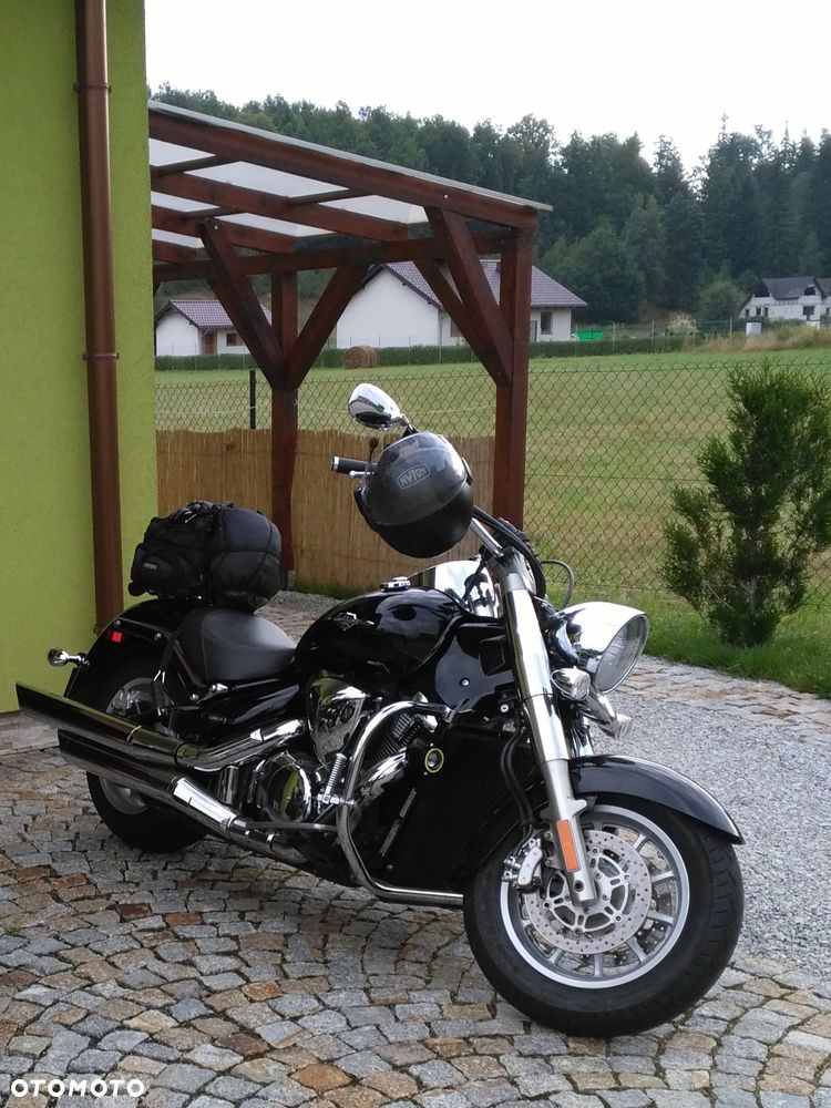 Suzuki Boulevard - 19