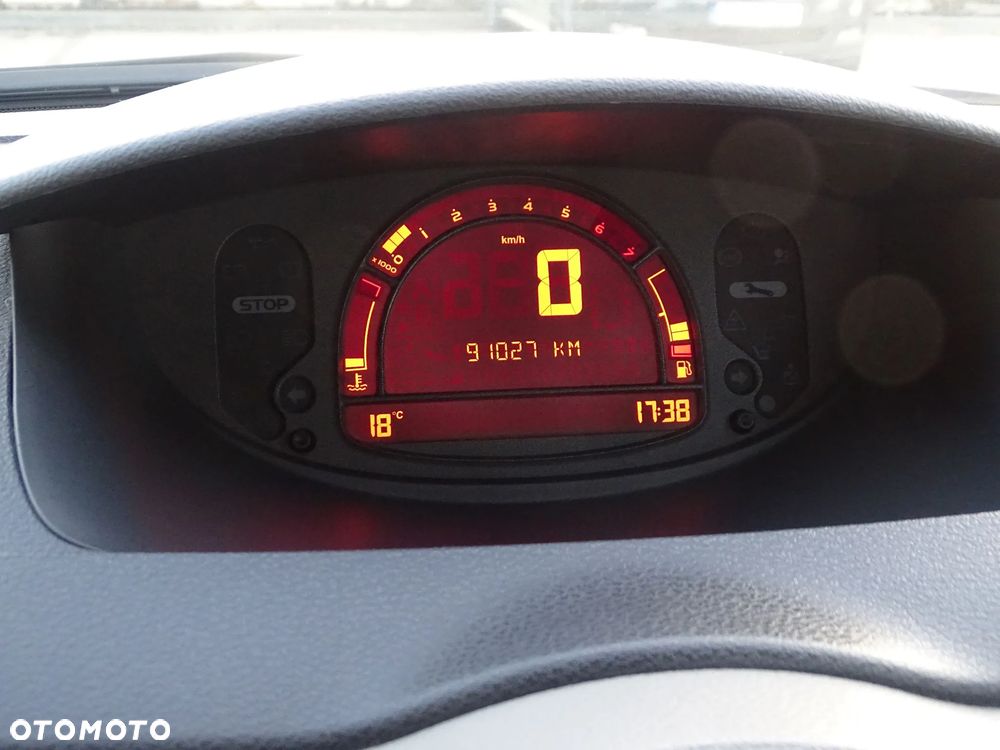 Renault Modus - 17
