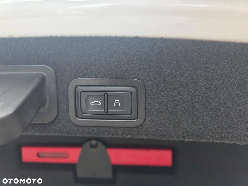 Audi A6 Limousine 3.0 TDI competition quattro tiptronic - 25