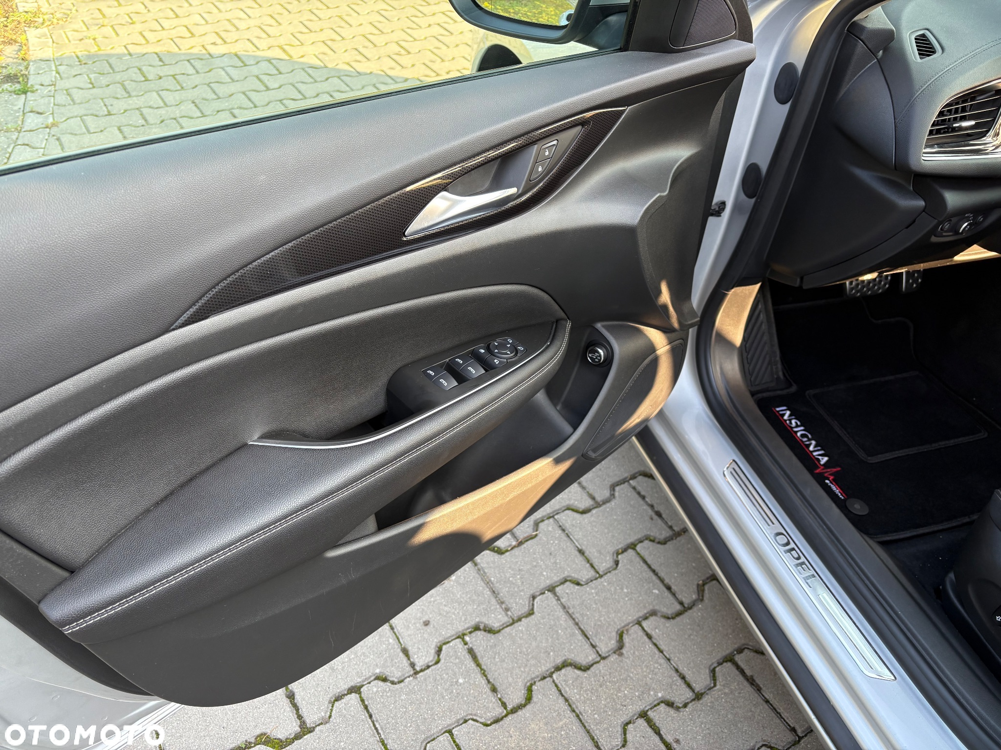 Opel Insignia Sports Tourer 2.0 Diesel Automatik Business Edition - 36