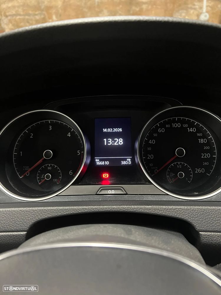 VW Golf Variant 1.6 TDi Confortline - 7