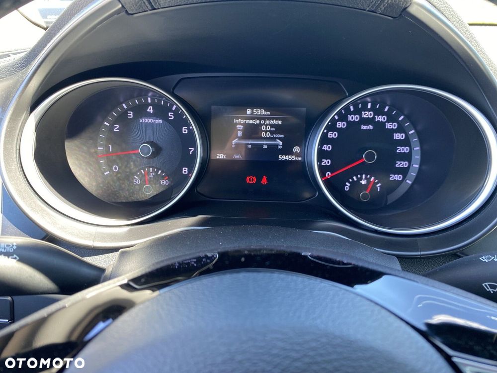 Kia Ceed - 21