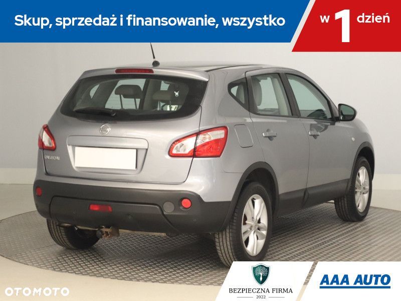 Nissan Qashqai - 7
