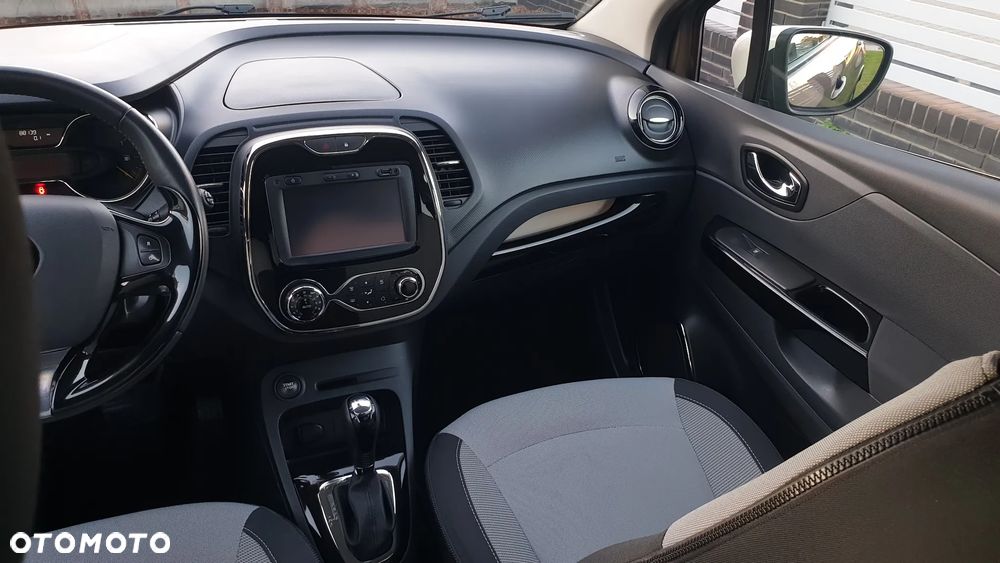 Renault Captur - 14