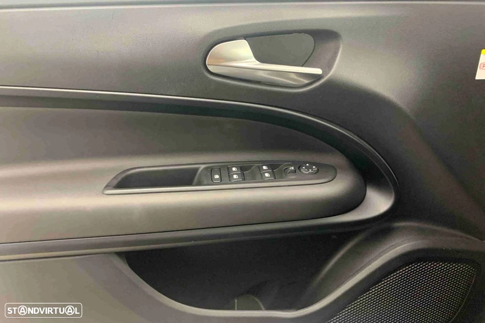 Alfa Romeo Junior 54 kWh Sport Speciale - 10