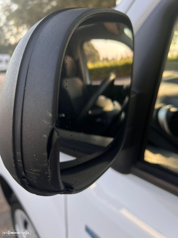 Renault Kangoo Z.E. 33 - 11