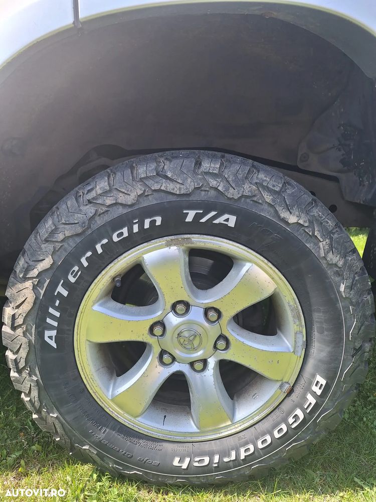 Toyota Land Cruiser - 8