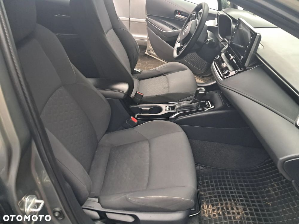 Toyota Corolla - 15