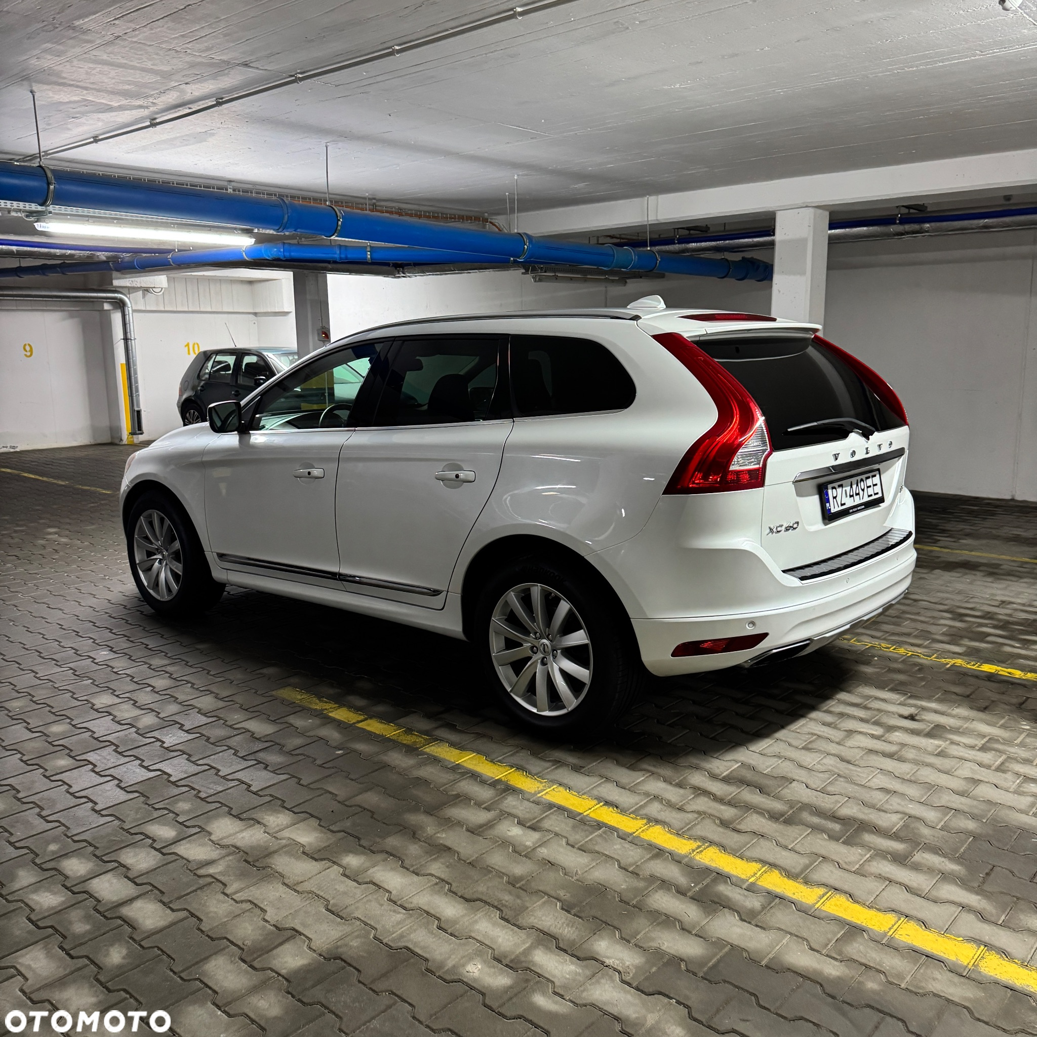 Volvo XC 60 T5 Drive-E Momentum - 7