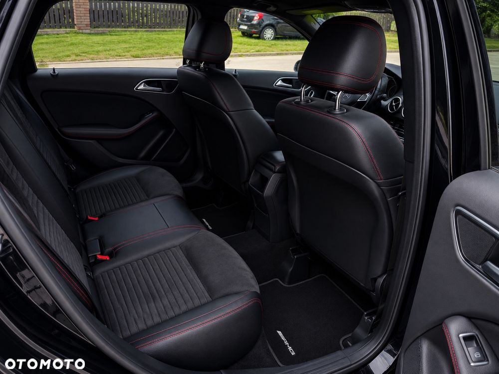 Mercedes-Benz Klasa B 180 7G-DCT AMG Line - 10