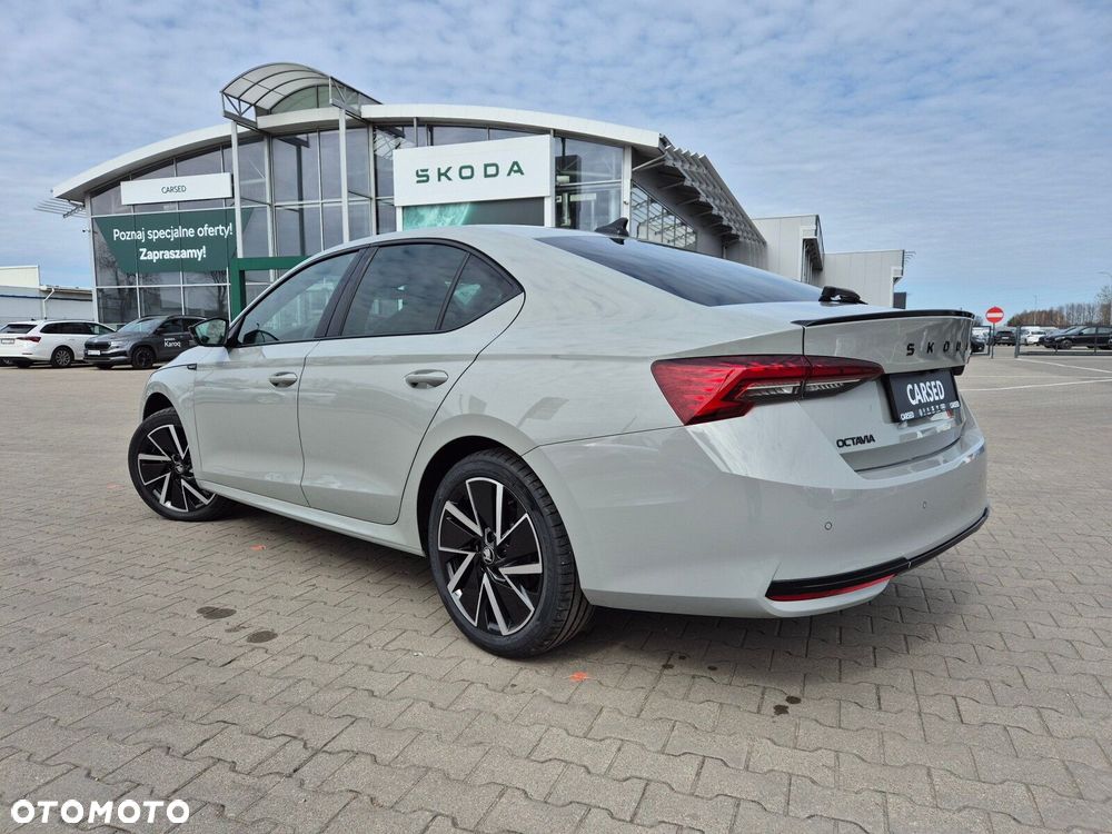 Skoda Octavia 2.0 TDI Sportline DSG - 3