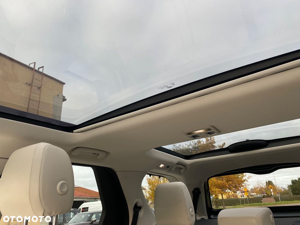 Land Rover Discovery V 2.0 P300 - 25