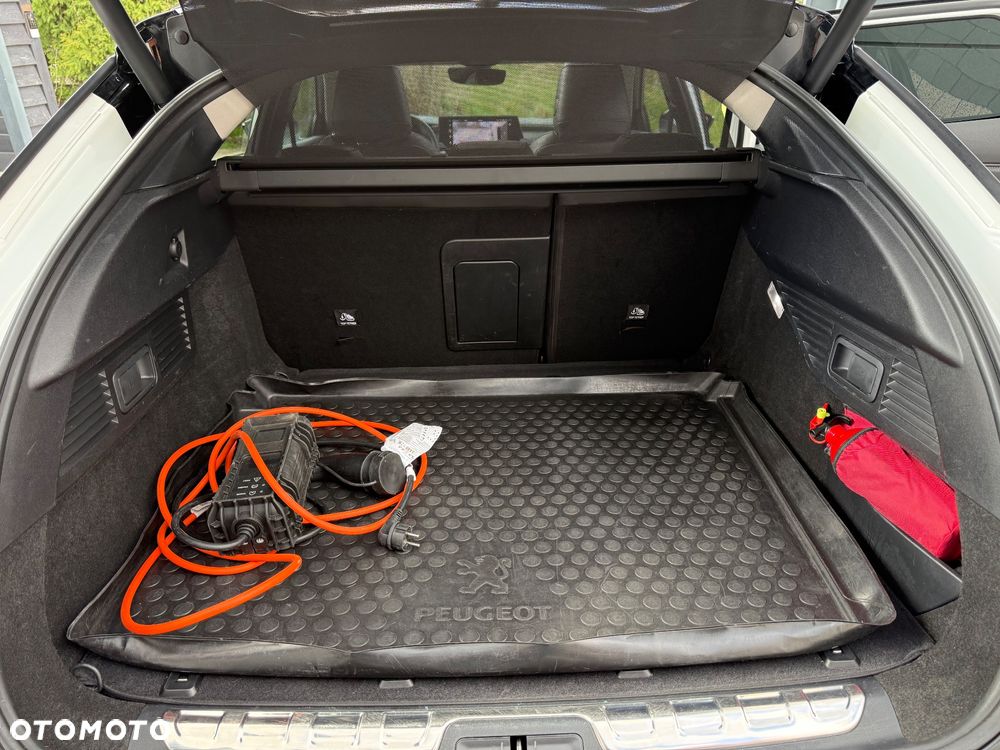 Citroën C5X 1.6 PHEV 225 Shine EAT8 - 39