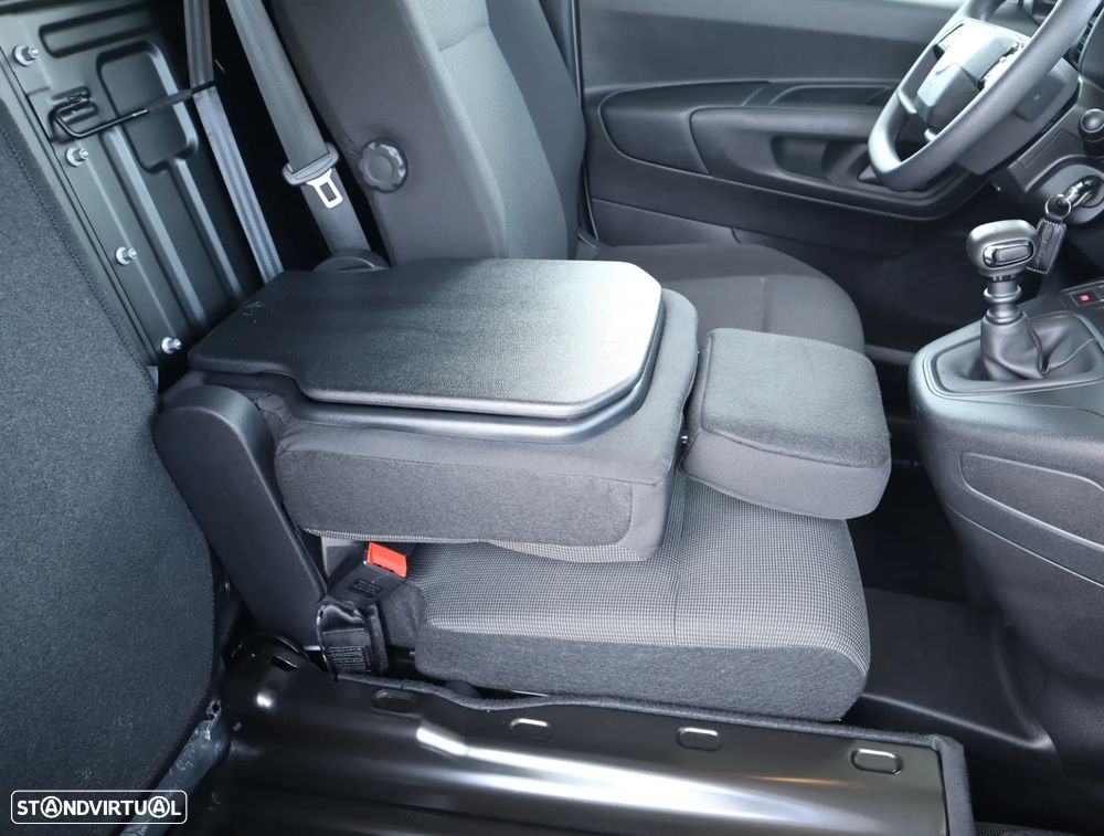 Citroën BERLINGO L1 VAN - 21