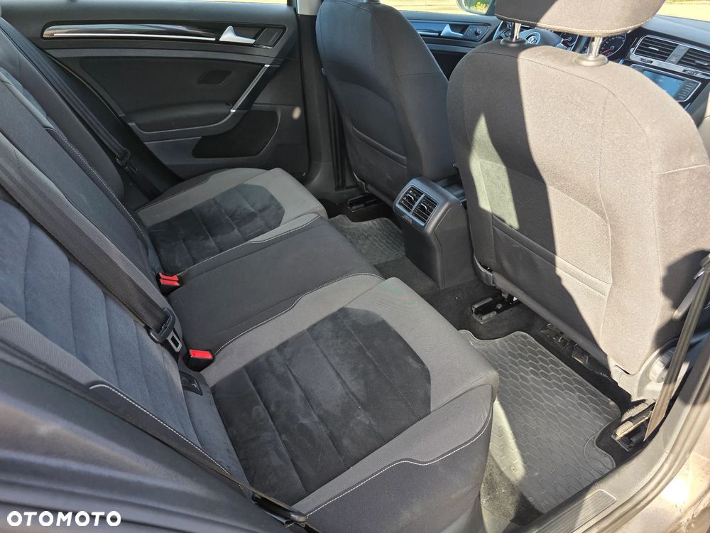 Volkswagen Golf 1.4 TSI BMT Highline - 16