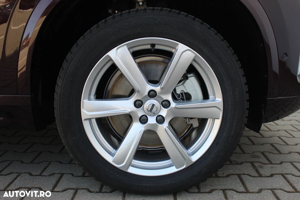 Volvo XC 90 B5 B AWD Plus Bright - 39