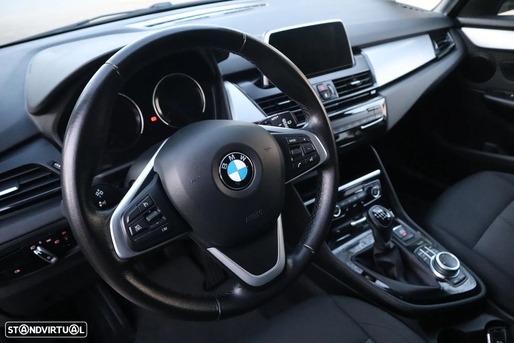 BMW 216 Gran Tourer i 7L Advantage - 19
