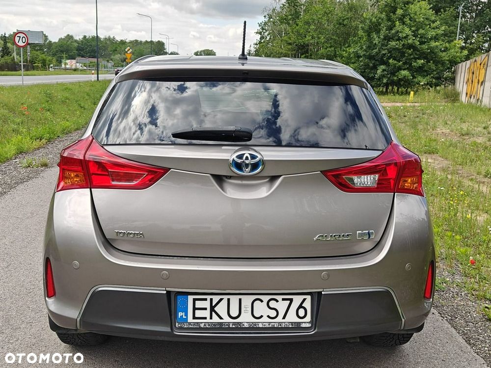 Toyota Auris - 4
