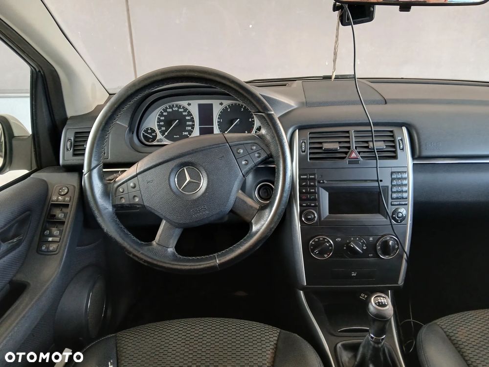 Mercedes-Benz Klasa B 180 CDI - 5