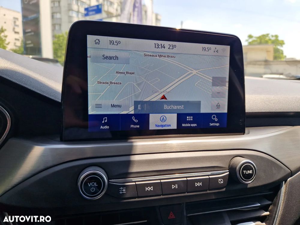 Ford Focus 1.0 EcoBoost Titanium Business - 17