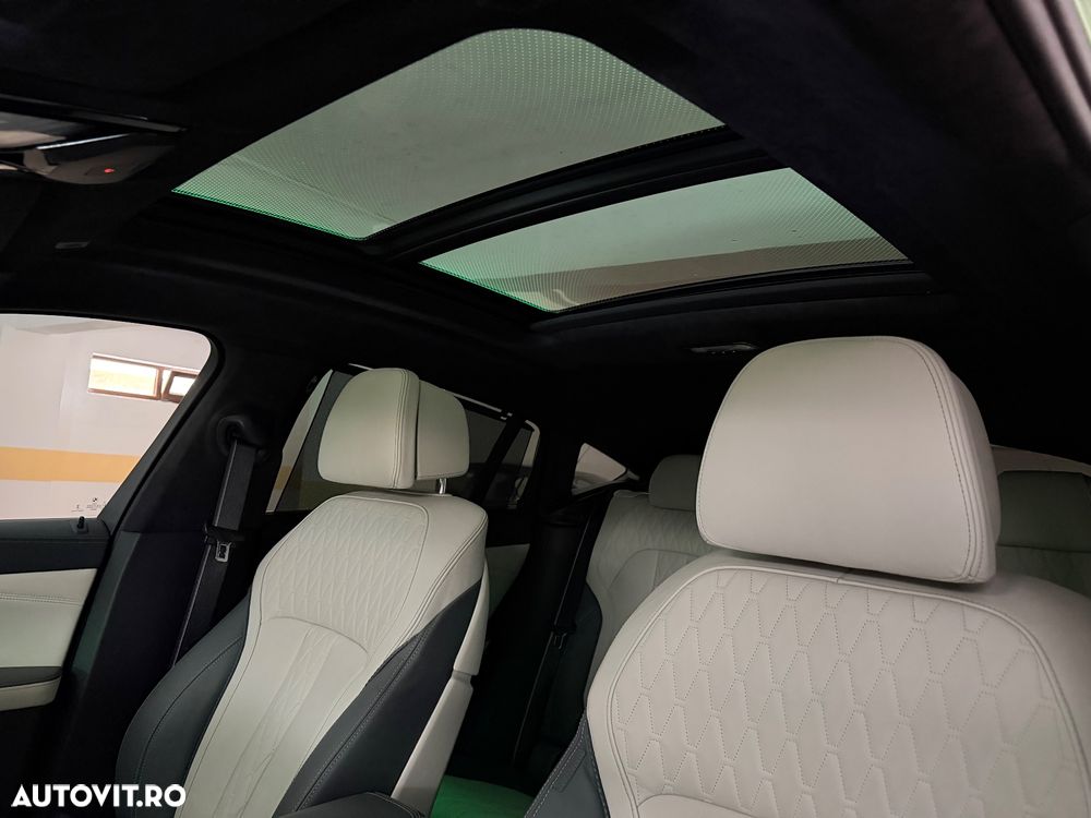 BMW X6 M M60i xDrive - 25