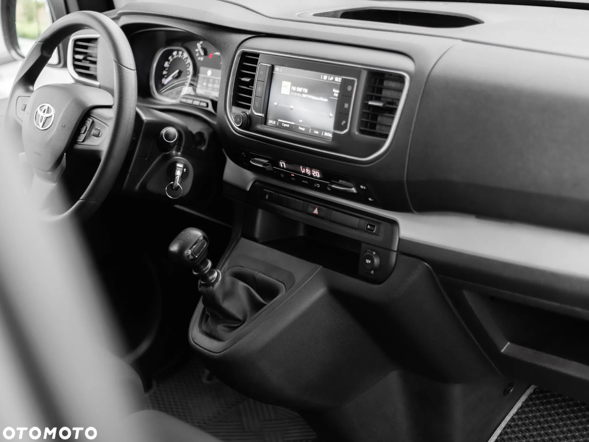 Toyota Proace Verso 2.0 D4-D Long Family - 17