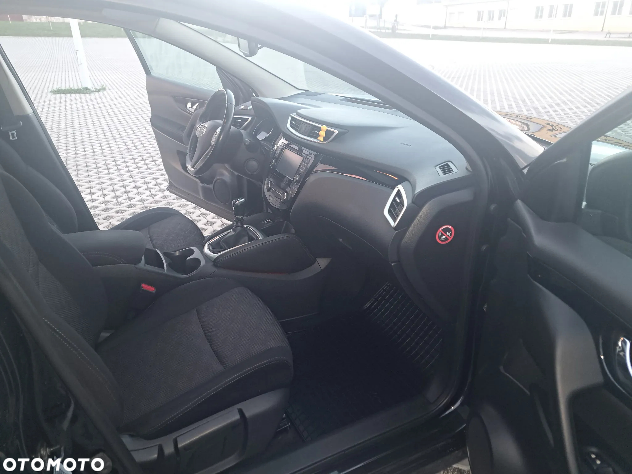 Nissan Qashqai 1.2 DIG-T N-Connecta EU6 - 15