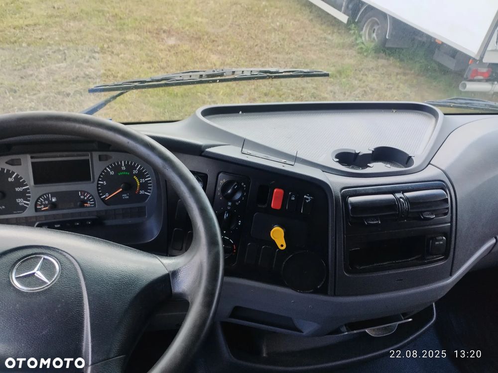 Mercedes-Benz ATEGO 1218 - 2