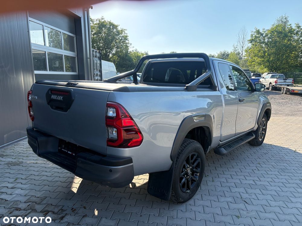 Toyota Hilux - 6