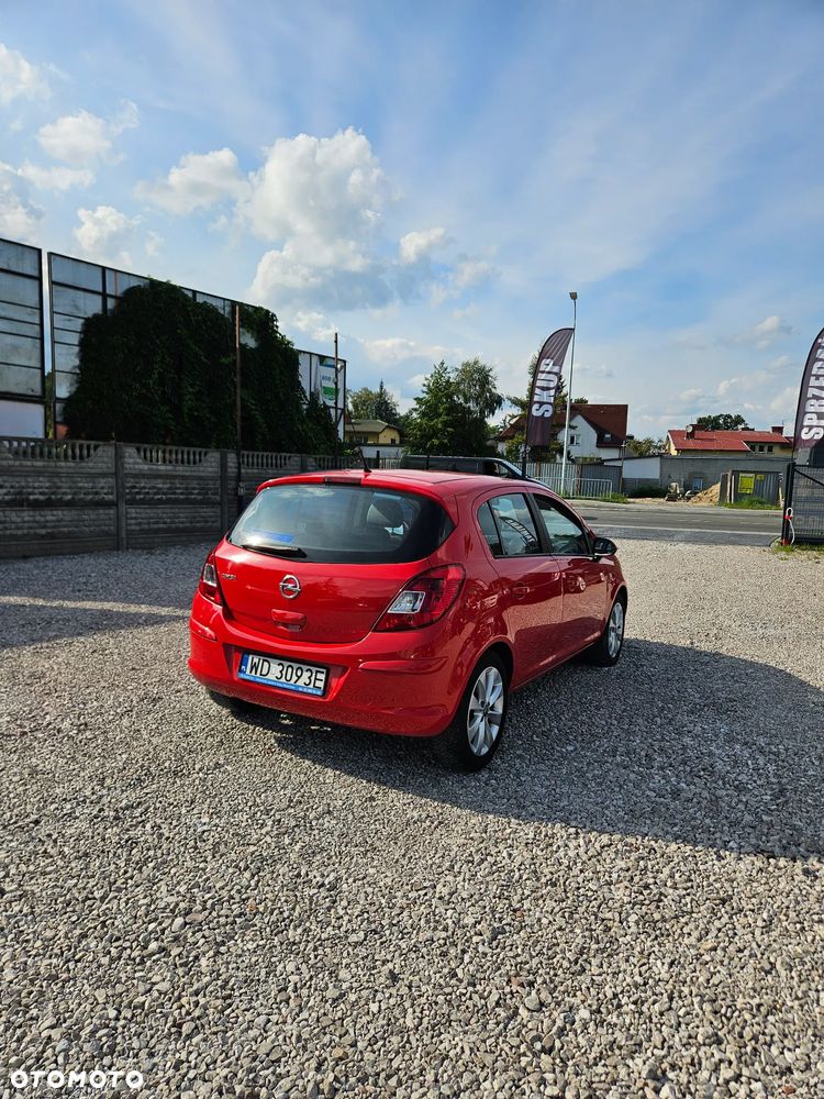 Opel Corsa 1.2 16V Essentia - 8