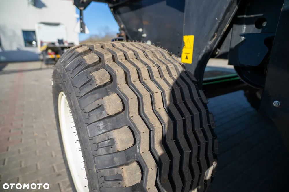 New Holland BR7070 PASOWA ZMIENNA KOMORA ROTOR SIATKA - 28